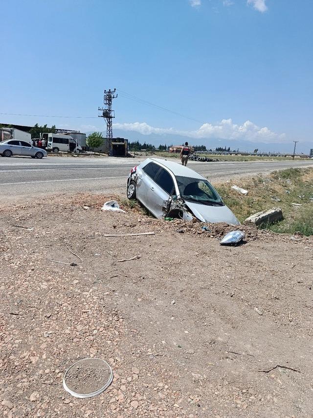 Kumlu’da trafik kazası: 1 yaralı 2