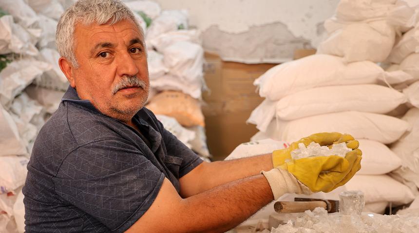 Kırşehir'de turşuluk sezonu kaya tuzu satışlarını hareketlendirdi