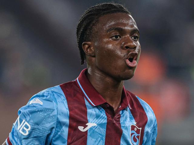 Trabzonspor'un gen&ccedil; yıldızına &Ccedil;izme'den kanca! Fiorentina'dan Oulai i&ccedil;in resmi teklif