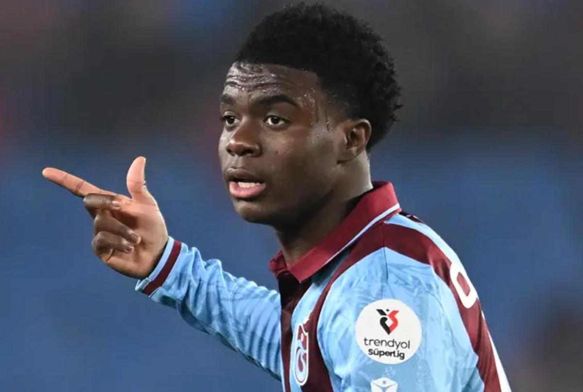 Trabzonspor un gen&ccedil; yıldızına &Ccedil;izme den kanca! Fiorentina dan Oulai i&ccedil;in resmi teklif 1