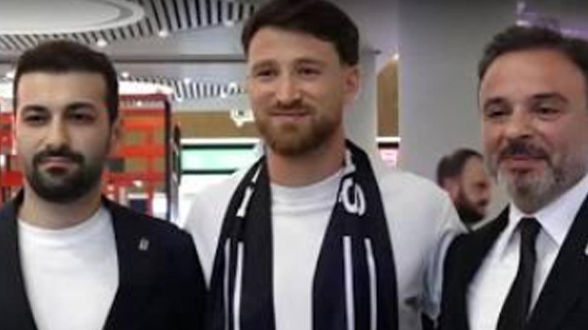 Beşiktaş ın prensip anlaşmasına vardığı milli futbolcu Salih Özcan, İstanbul a geldi 1