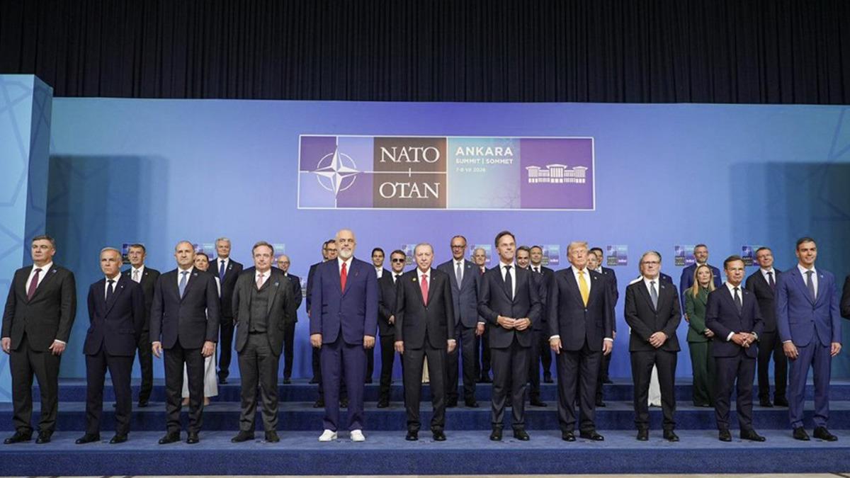 Dünya mehteri yeniden hatırladı, Macron’un gözlükleri, Meloni ile Trump arasındaki soğuk rüzgarlar! İşte karşınızda NATO panorama
