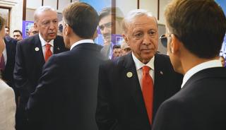 Macron, Ankara'dan ayrılır ayrılmaz paylaştı! Erdoğan&rsquo;ın mesajını iletti