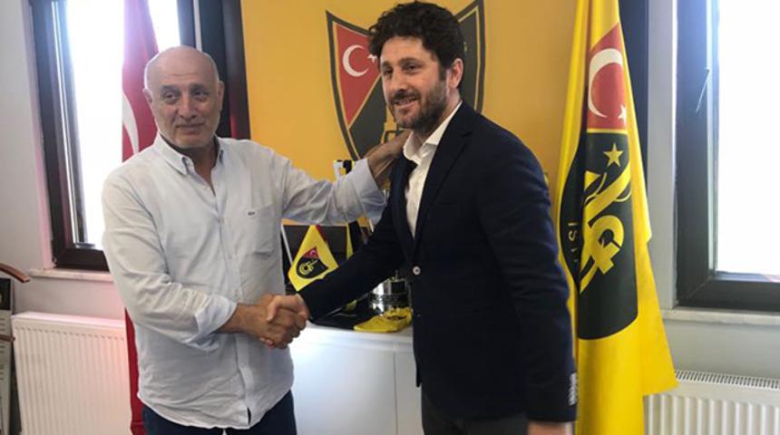 İstanbulspor, Fatih Tekke ile 5 yıllık sözleşme imzaladı!