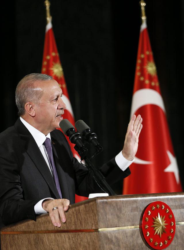 Erdoğan: Sizlerden ricam her fırsatta gençlere eski Türkiye'yi anlatmanızdır