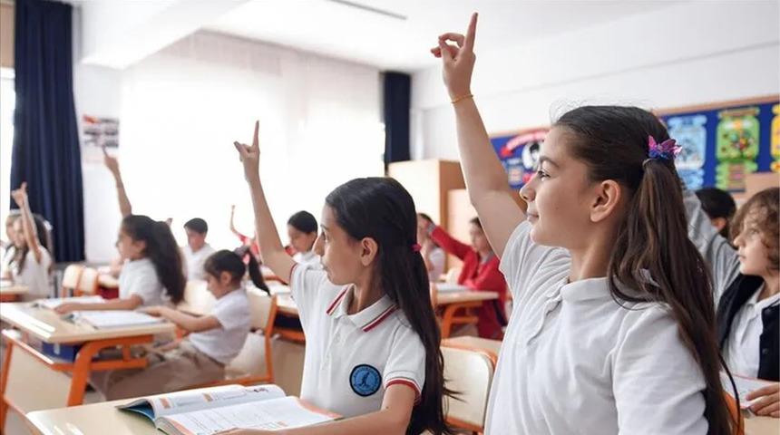 Okullarda yeni d&ouml;nem kapıda! 81 ile talimat gitti: 10 maddelik kural listesi a&ccedil;ıklandı