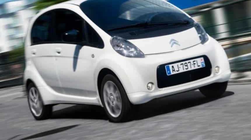 Citroen'in yeni elektrikli otomobili tek bir şarjla 450 km yol gidecek!