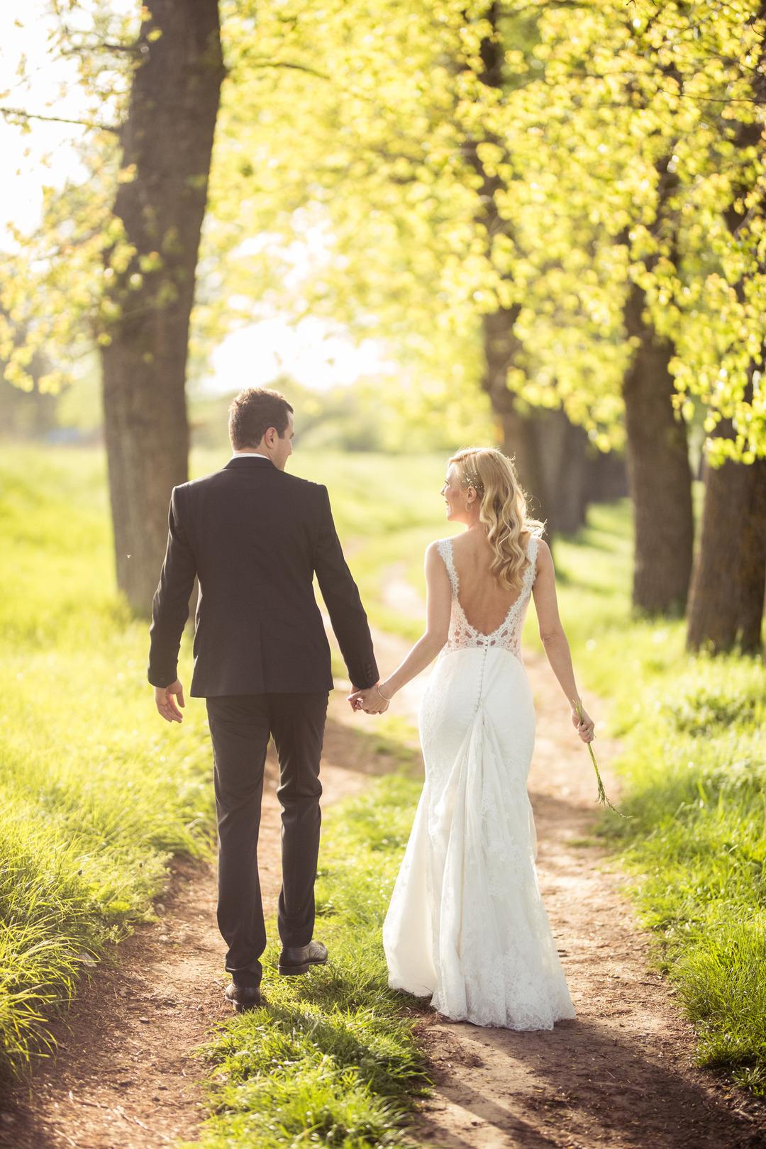 İzdiva&ccedil; programı bitti, evlilik siteleri patlak verdi