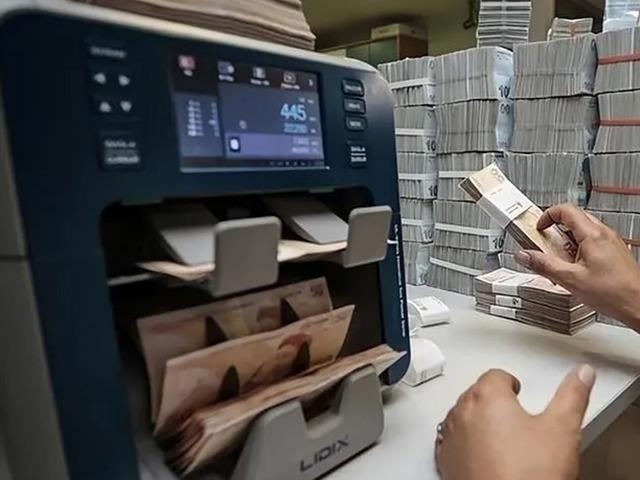 Bankacılık sekt&ouml;r&uuml;n&uuml;n mevduatı ge&ccedil;en hafta azaldı