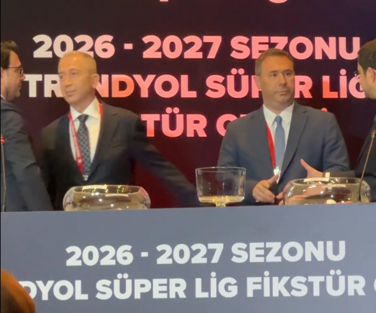 Kura çekiminde Galatasaray ile Fenerbahçe arasında gerilim! Elini sıkmadı, havada bıraktı 2