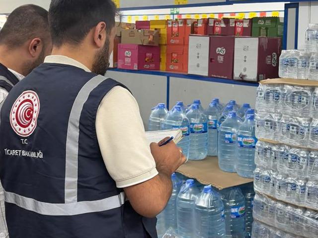 Bursa Ticaret İl M&uuml;d&uuml;rl&uuml;ğ&uuml; ekipleri ambalajlı su fiyatlarına y&ouml;nelik denetim başlattı
