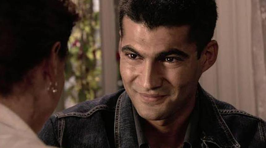 Ezel'in &Ouml;mer'i İsmail Filiz yıllar sonra ortaya &ccedil;ıktı! Son hali şaşırttı 