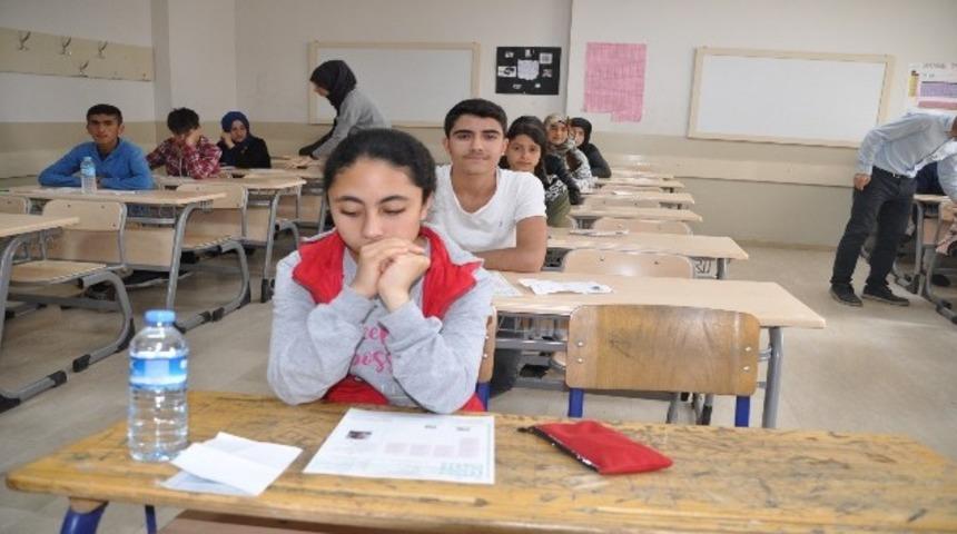 LGS soruları çalındı mı? LGS iptal olur mu?