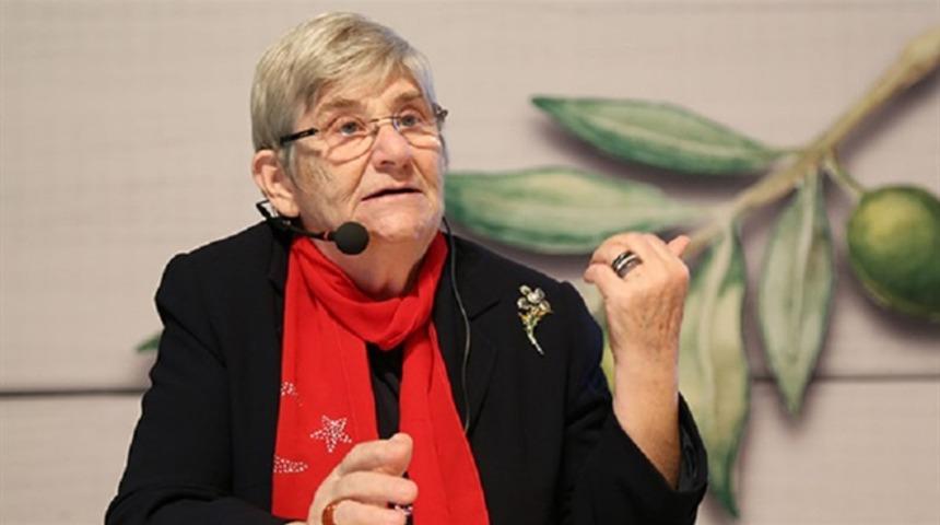 Karatay'dan a&ccedil;ıklama: "Light &uuml;r&uuml;nlerden uzak durun uyurken de kilo verin"