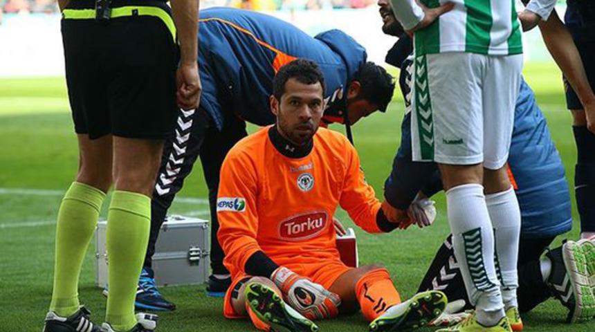 Galatasaray eski Fenerbahçeli Serkan Kırıntılı ile anlaştı