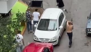 Sokak ortasında t&uuml;fekli dehşet! Kıskıvrak yakalandılar
