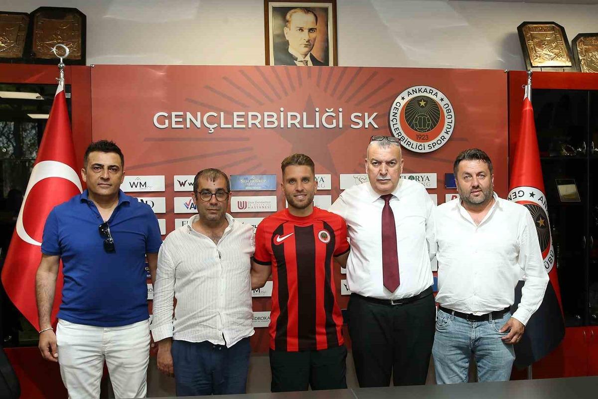 Gençlerbirliği’nden sol beke takviye 2