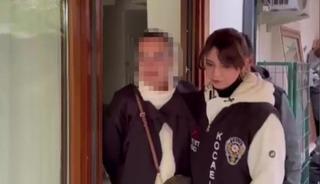 19 yıl &ouml;nce doğurduğu bebeğini &ccedil;&ouml;pe atmıştı: Savunması 'pes' dedirtti