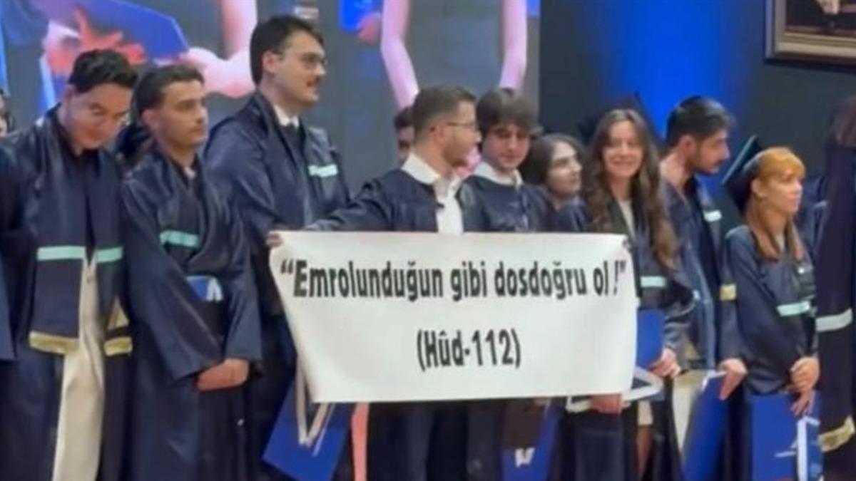 YÖK ten Yeditepe Üniversitesi açıklaması: Pankart olayıyla ilgili soruşturma başlatıldı 1