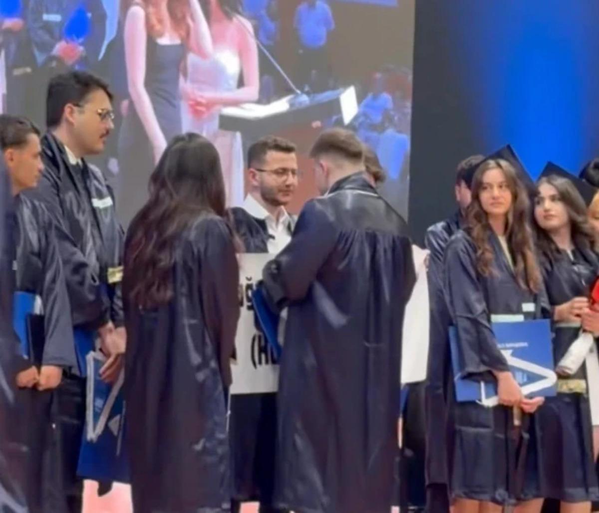 YÖK ten Yeditepe Üniversitesi açıklaması: Pankart olayıyla ilgili soruşturma başlatıldı 3