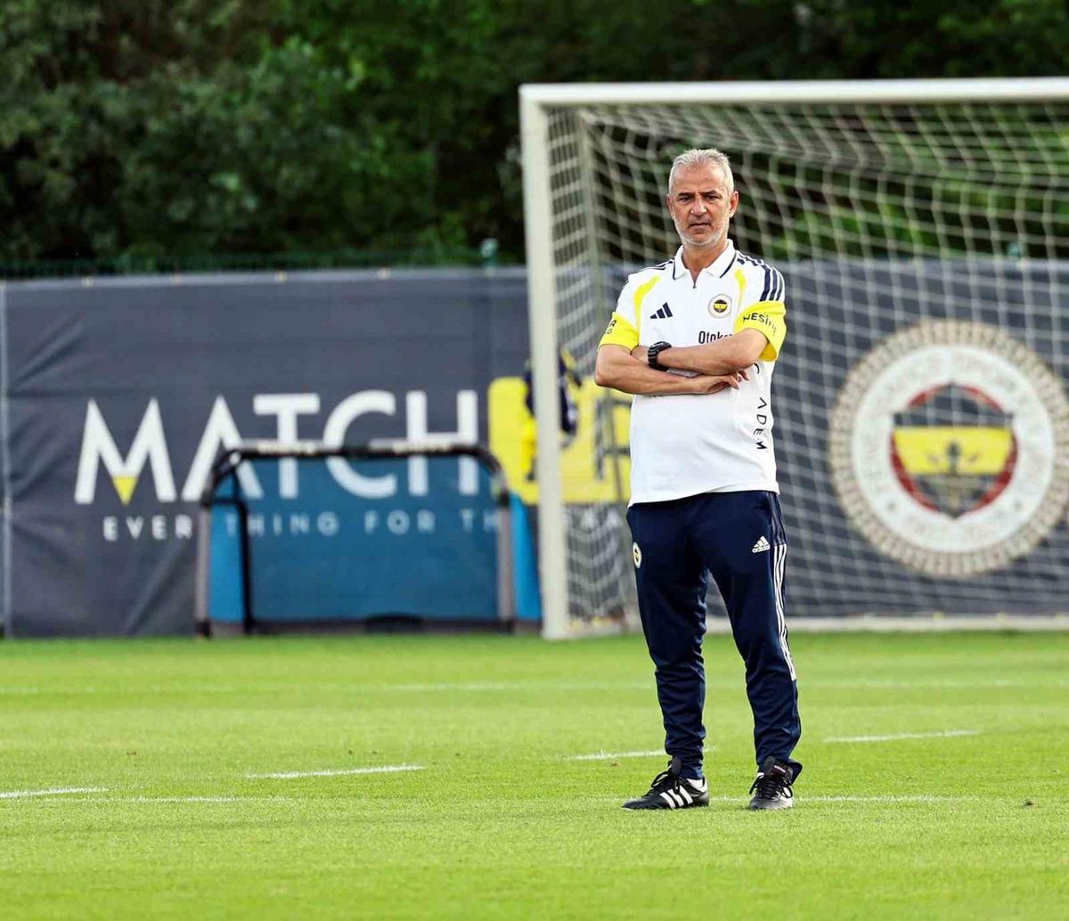 Fenerbahçe, günü iki antrenmanla tamamladı 1
