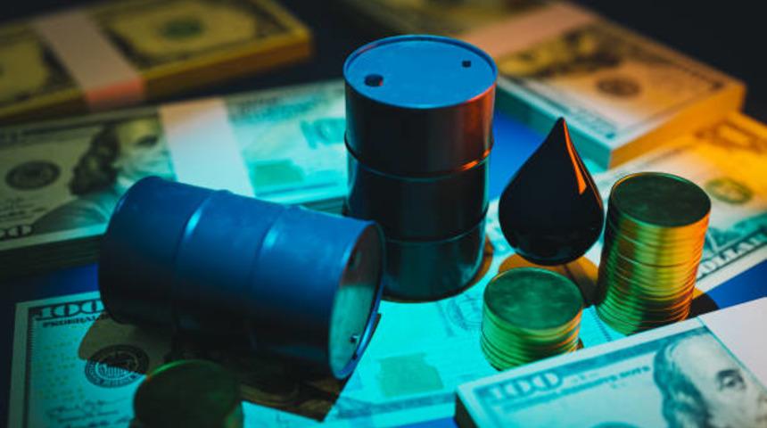 Brent petrol&uuml;n varili 76,68 dolardan işlem g&ouml;r&uuml;yor