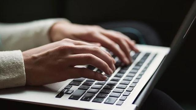Ünlü bankadan çalışanlara 'tahmin' sınırlaması