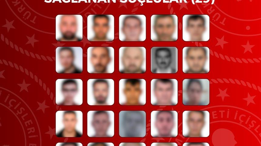 T&uuml;rkiye'ye getirildiler! 29'u kırmızı b&uuml;ltenle aranıyordu