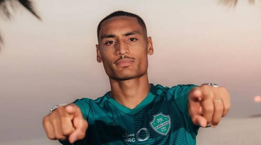 Galatasaray durdu durdu bombayı patlatıyor! &Ccedil;ifte yıldız aynı anda