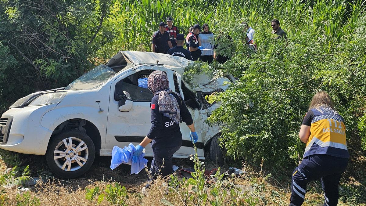 Aksaray'da düğün dönüşü feci kaza! Bir aile yok oldu...