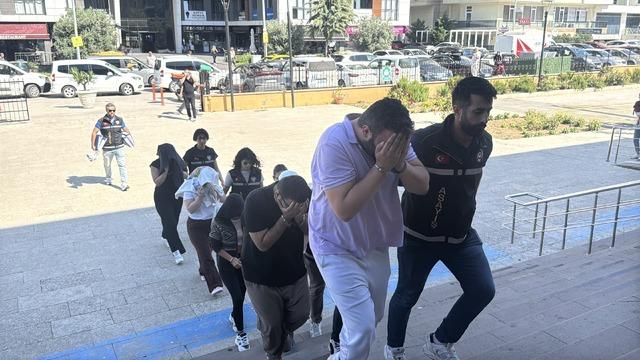Edirne merkezli fuhuş operasyonunda 6 şüpheli yakalandı