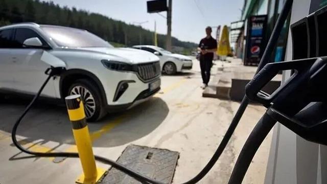 Küresel elektrikli araç satışları haziranda yüzde 7 artışla 2 milyona ulaştı