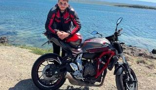 İzmir&rsquo;de gen&ccedil; motosiklet eğitmeni kazada hayatını kaybetti