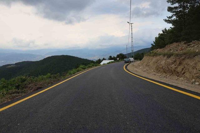 20 dakikalık mesafeyi 6 dakikaya indiren yol hizmete açıldı 3