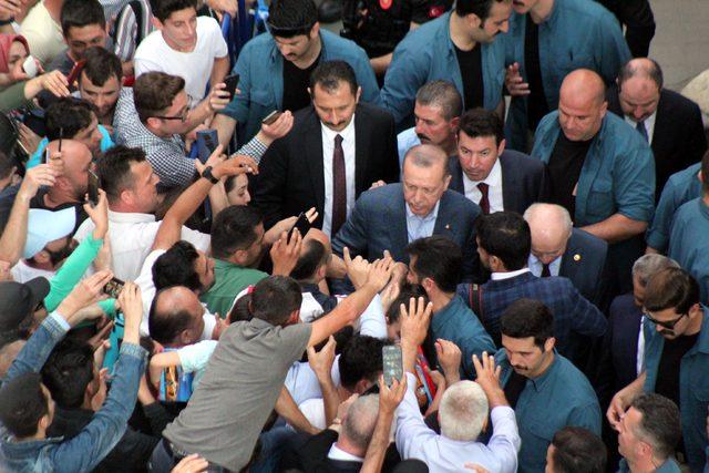 Erdoğan'dan İnce'ye: Demirtaş'a mı takacaksın apoletleri ? (4)