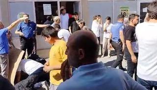 İkinci kattan d&uuml;şen 4 yaşındaki &ccedil;ocuk ağır yaralandı