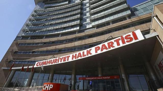 CHP'de yeni karar! 7 il başkanı görevden alındı, 3 il başkanı için ihraç talebi