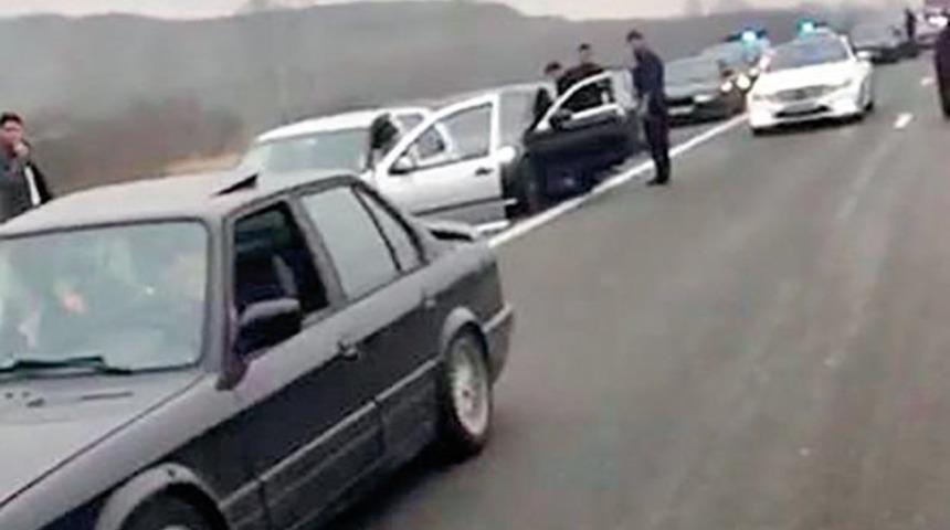 Belçika'da otobanda ‘misket’ oynayan Türklere ceza