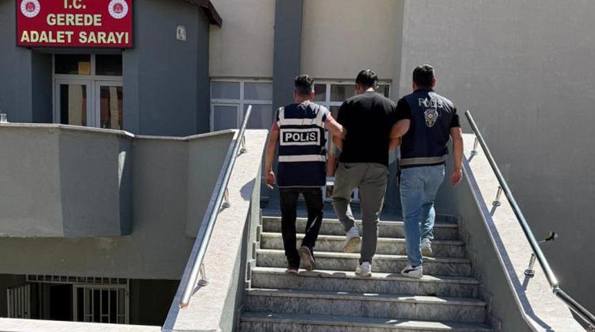 Bolu&rsquo;da şantiyeden 2,5 milyon liralık malzeme &ccedil;alan ş&uuml;pheli tutuklandı