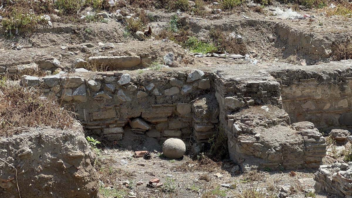 Tesadüfen bulunmuştu: Roma dönemi kalıntısı çöplük olmuş! 6