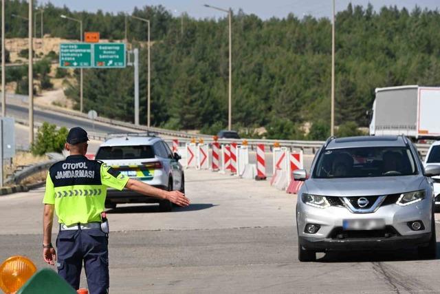 Gaziantep&rsquo;te 25 aranan şahıs yakalandı 1