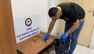Bulduğu 6,5 milyonluk altın dolu &ccedil;antayı polise teslim etti