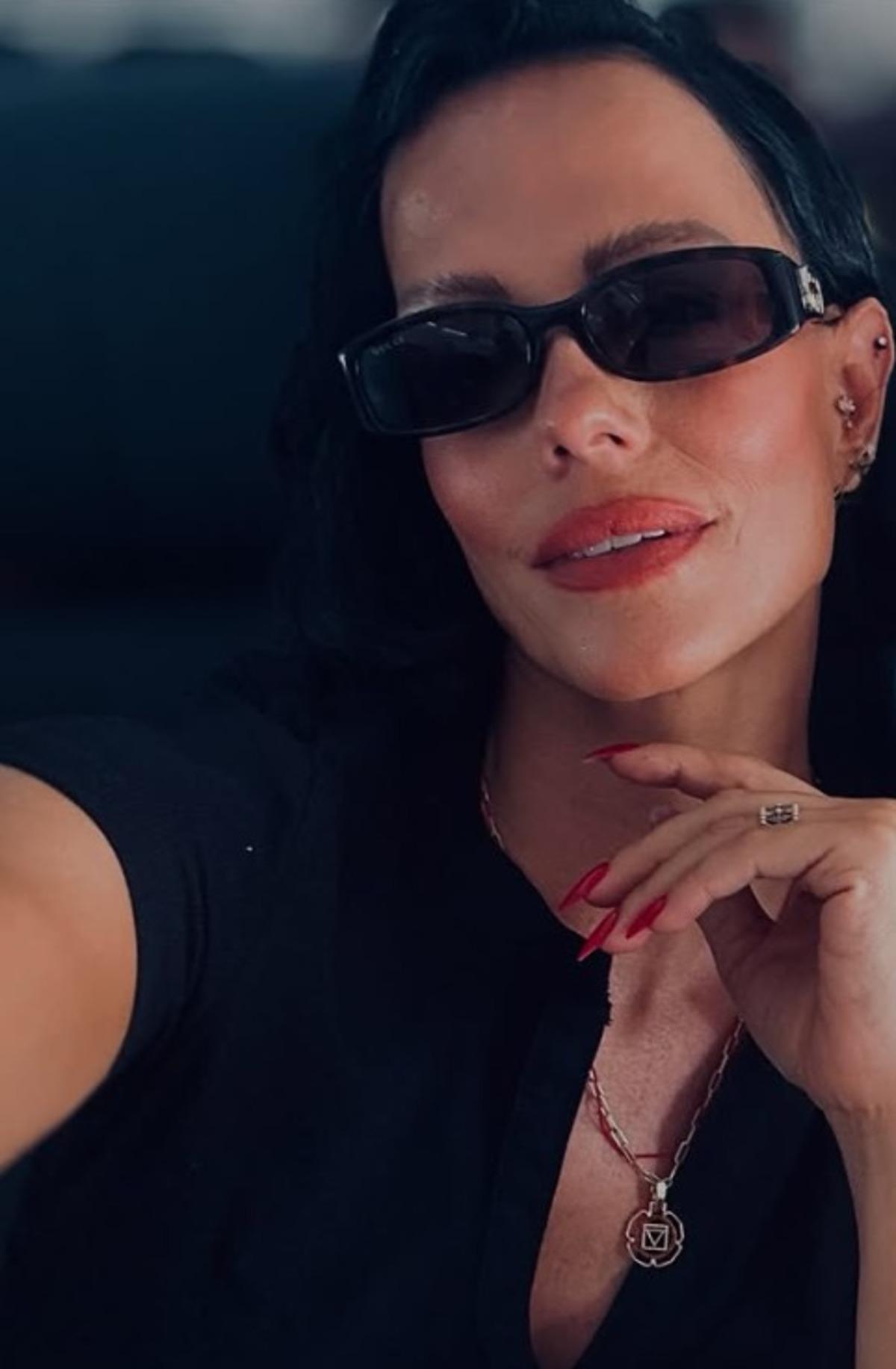 Ankaralı Ayşe Demet Özdemir in şöhret yolculuğunu anlattı! Asıl hocası ablası deyince... Herkes onu merak etti 4