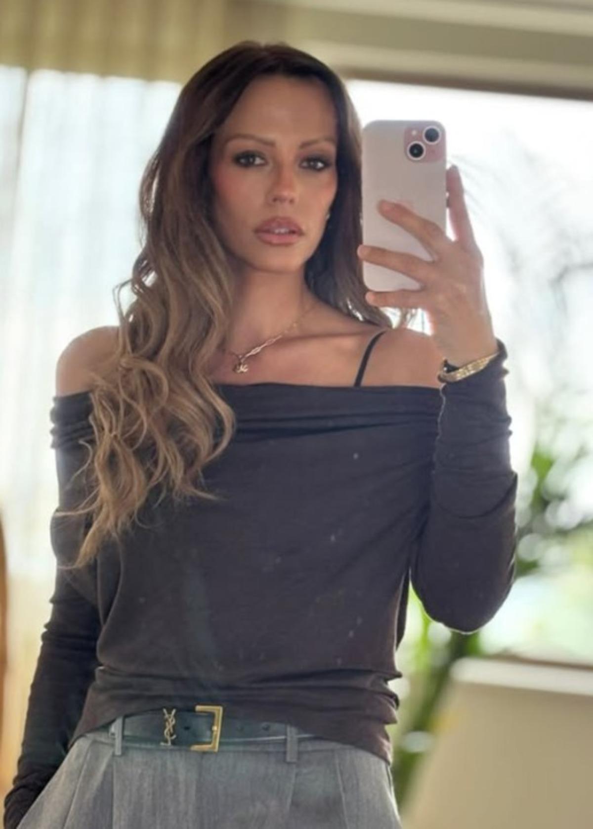 Ankaralı Ayşe Demet Özdemir in şöhret yolculuğunu anlattı! Asıl hocası ablası deyince... Herkes onu merak etti 3