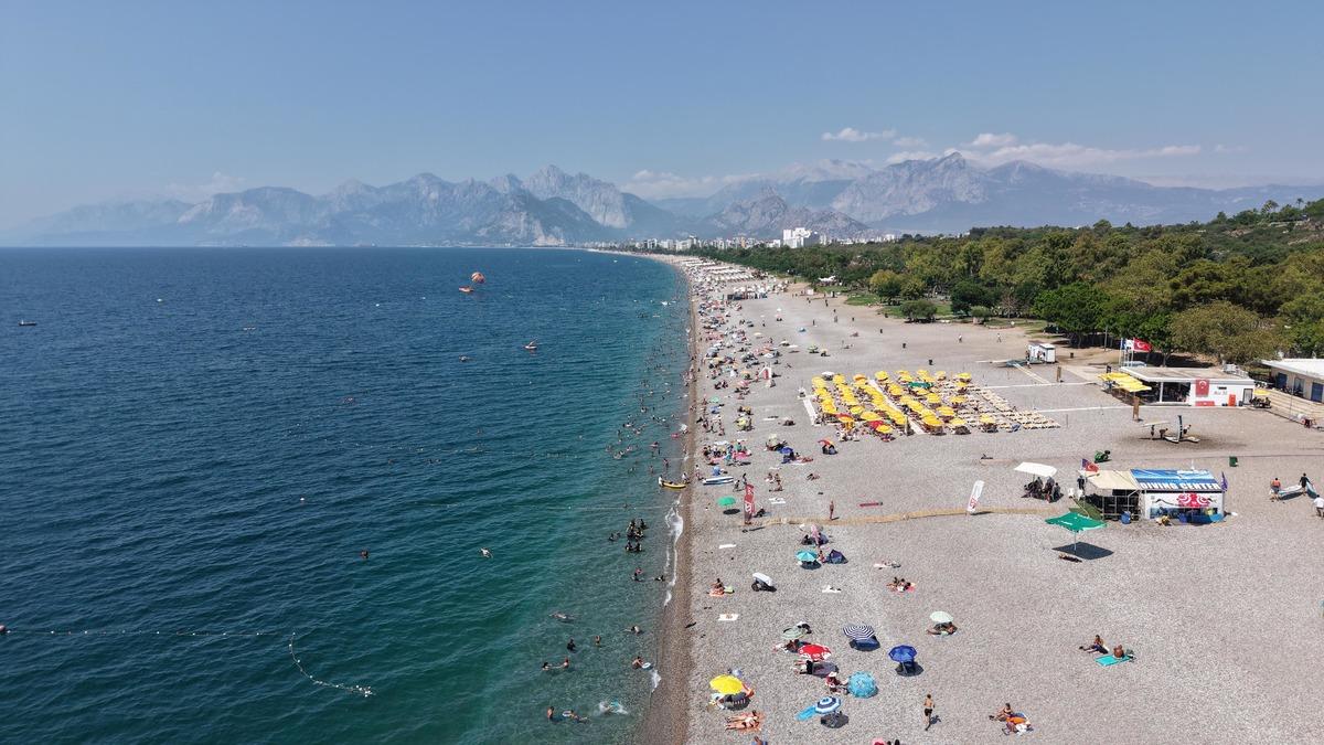 Bir şehrin i&ccedil;inde bulunan en uzun plaj! T&uuml;rkiye nin incisi d&uuml;nya zirvesinde 1