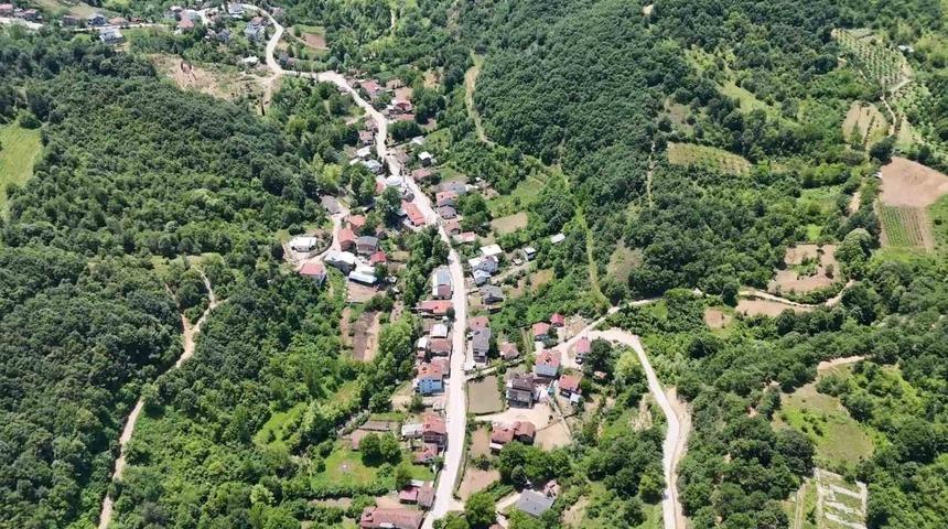 T&uuml;rkiye&rsquo;nin en uzun mahallelerinden biri İneg&ouml;l&rsquo;de