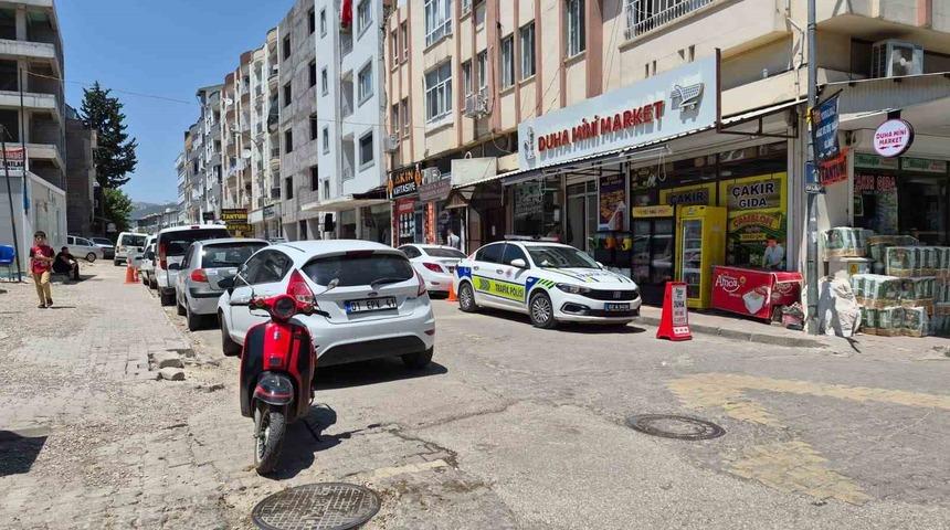 Adıyaman&rsquo;da iki motosiklet &ccedil;arpıştı: 3 yaralı