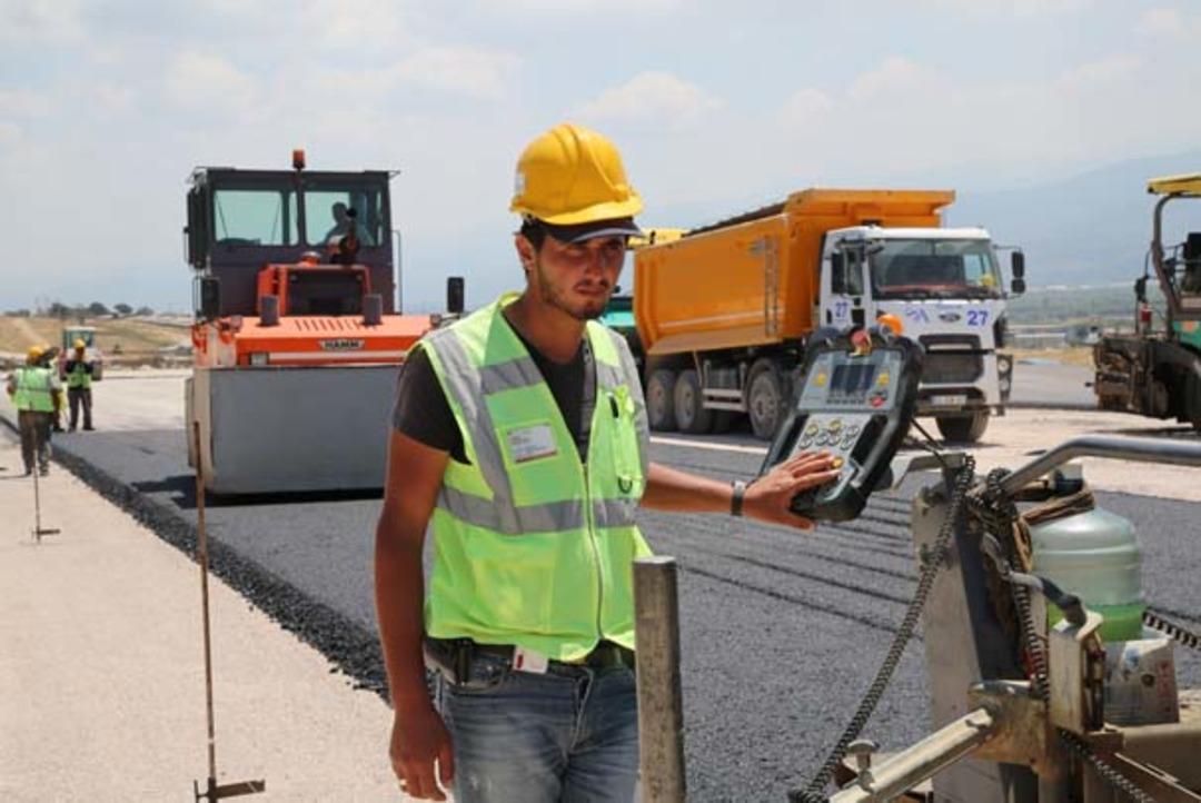 O s&uuml;re 9 saatten 3,5 saate inecek... 