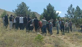 Hayatını kaybeden doğa fotoğraf&ccedil;ısı, memleketi Sivas&rsquo;ta son yolculuğuna uğurlandı