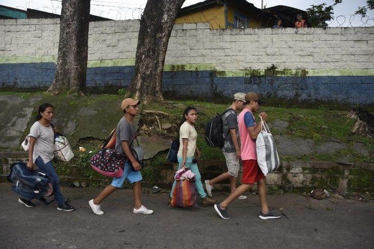 Guatemala'da yanardağ 75 can aldı, en az 200 kayıp  G5